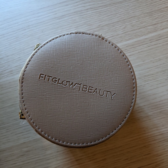 New Fitglow Eco Luxe Makeup Case-Vegan (2/2) - Picture 5 of 7